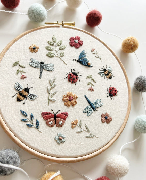 Contemporary Embroidery: A book review of Embroidered Life