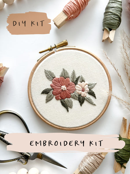 Premium Embroidery Kit for Beginners, Southern Flowers Modern Hand Embroidery  Kit, Floral Embroidery Kit, DIY Craft Kit 